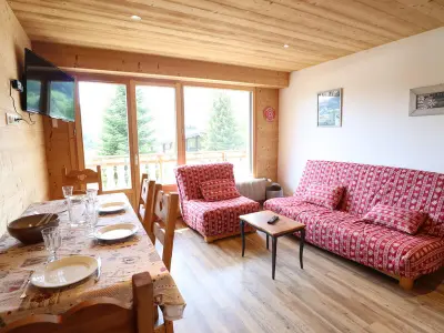 Appartement à Les Gets, Bel Appartement aux Gets - Proche des Pistes avec Balcon et Parking - L885151
