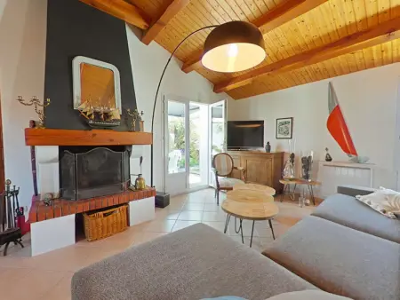 Maison au calme, 3 chambres, proche commerces et plages, jardin sans vis-à-vis, terrasse équipée - Photo 10