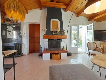 Maison au calme, 3 chambres, proche commerces et plages, jardin sans vis-à-vis, terrasse équipée - Photo 11