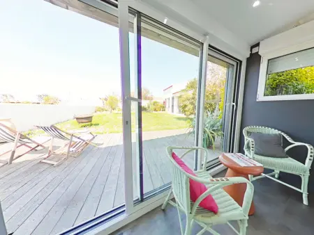 Maison au calme, 3 chambres, proche commerces et plages, jardin sans vis-à-vis, terrasse équipée - Photo 18