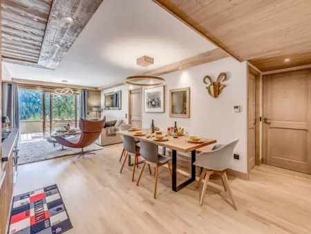 Appartement à Champagny en Vanoise, Appartement 4* avec jacuzzi, accès SPA, 3 chambres - L885196