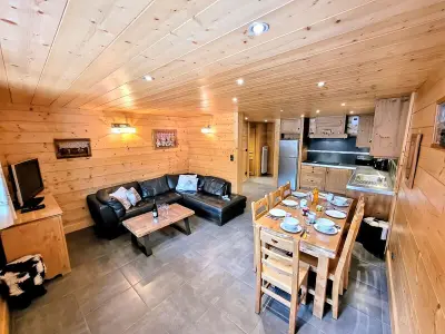 Appartement à Les Gets, Superbe T3 + cabine au centre des Gets, proche pistes, 7 pers, 4⭐, Wifi, équipements complets - L885216