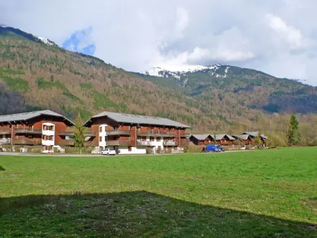 Appartement avec piscines, parking et WiFi à Samoëns - Photo 2