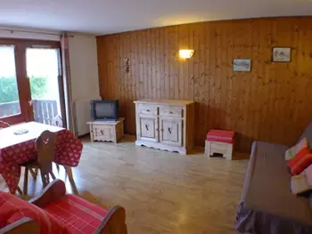 Appartement à Samoëns, Charmant T2 près de la patinoire de Samoëns - Balcon Sud, Animaux admis - L885249