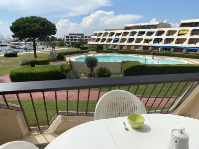 Appartement à Port Camargue, Studio 4 pers avec piscine et terrasse, Port Camargue - L885318