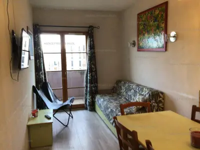 Appartement in Les Angles, Appartement familial, 2 chambres, balcon S-E, à 30m pistes et Balnéo, Les Angles - L885387