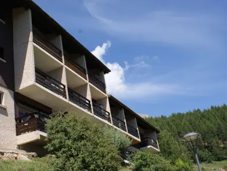 Charmant Studio Rénové 4 Pers, Balcon Sud, Proche Station - Photo 9