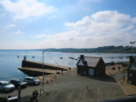 Appartement rénové 2 chambres avec WIFI et parking à Perros-Guirec - Photo 3