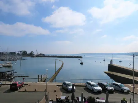 Appartement rénové 2 chambres avec WIFI et parking à Perros-Guirec - Photo 13