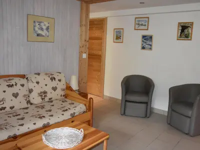 Appartement à Pralognan la Vanoise, Appartement 2 pièces avec terrasse et jardin privatif, calme, proche commerces et pistes de ski - L885481