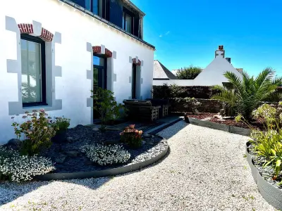 Villa à Quiberon, Maison T5 rénovée à Quiberon, 4 chambres, jardin, proche plage, classée 2 étoiles - L832054