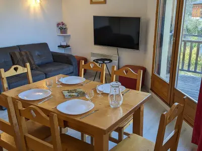 Appartement à Orcières Merlette, Beau 3 pièces 8 pers, proche pistes avec WIFI, Netflix et parking - L885581