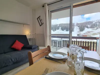 Appartement à Le Dévoluy, Studio cosy à 50m des pistes avec Wifi et parking - L885583