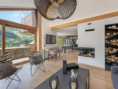 Chalet à Méribel, Chalet moderne à Méribel : jacuzzi, sauna, 6 chambres, proche centre et navette - L832062