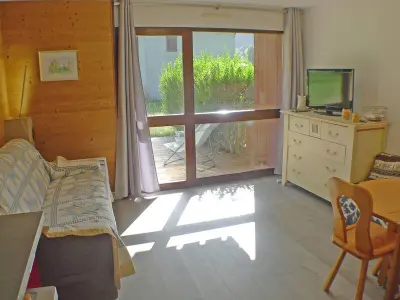 Appartement à Samoëns, Charmant studio avec terrasse, jardin et parking, proche télécabine - L885628