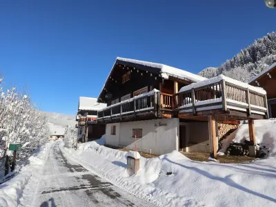 Chalet à Arêches Beaufort, Chalet 4 chambres pour 6 pers, proche village, terrasse, skis - L832074