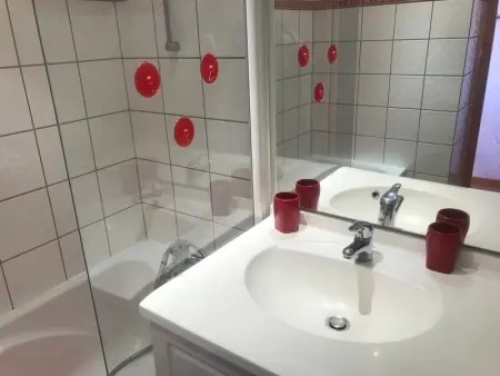 Studio confortable pour 2, proche des pistes et commerces - Photo 7