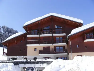 Appartement à Arêches Beaufort, Petit cocon 2* au pied des pistes, 4/5 pers., parking, wifi, animaux admis, Arêches-Beaufort - L885664