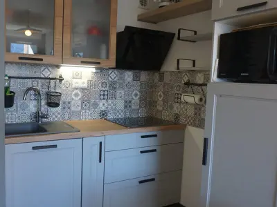 Appartement à Orcières Merlette, Studio cabine ensoleillé pour 4 pers. proche pistes, animaux acceptés - L943453