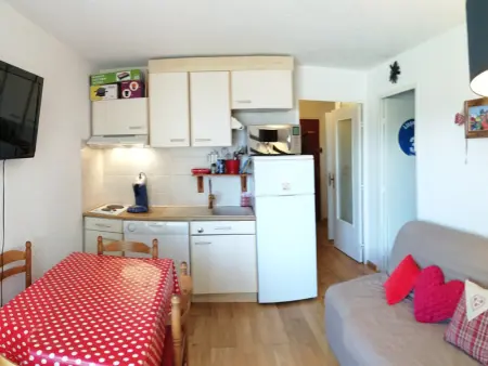 Charmant 2P rénové esprit montagne avec grande terrasse à Pra Loup, proche des pistes - Photo 10