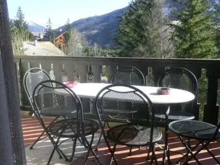 Appartement familial 3 pièces, 8 couchages, proche des pistes à Serre-Chevalier, balcon sud. - Photo 13