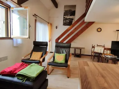 Appartement à Cauterets, Appartement T2 bis, 4-6 pers, centre ville, parking privatif, Cauterets - L885743