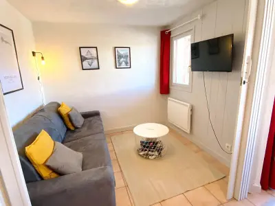 Appartement à Mont de Lans, Studio 4 pers. avec coin montagne, proche pistes, secteur calme, balcon, garage - L946526