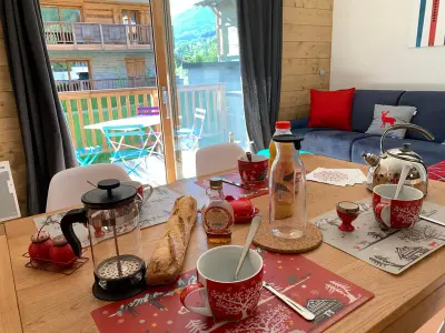 Appartement à Samoëns, Appartement 2P avec Terrasse et Parking au Centre de Samoëns - L885837