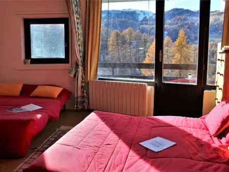 Studio cosy à Risoul 1850 - 4 couchages, pied des pistes, parking, balcon - Photo 4