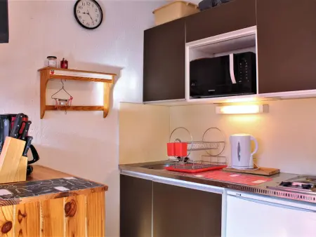 Studio cosy à Risoul 1850 - 4 couchages, pied des pistes, parking, balcon - Photo 8