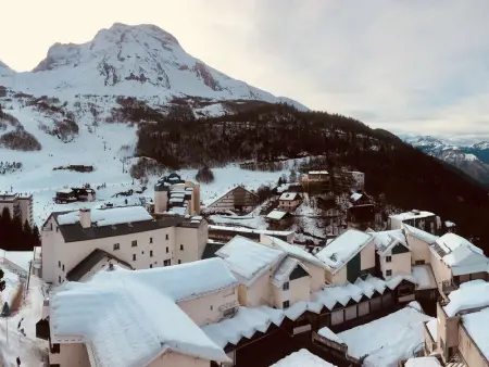Appartement rénové 8 pers, terrasse, ski, wifi - Photo 10