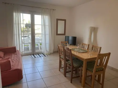 Appartement à Aigues Mortes, Charmant duplex climatisé 3 pièces avec jardinet et garage privé - 6 couchages, Aigues-Mortes - L886093