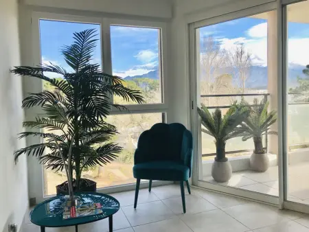 Appartement 2 pièces à Calvi avec terrasse et parking - Photo 5