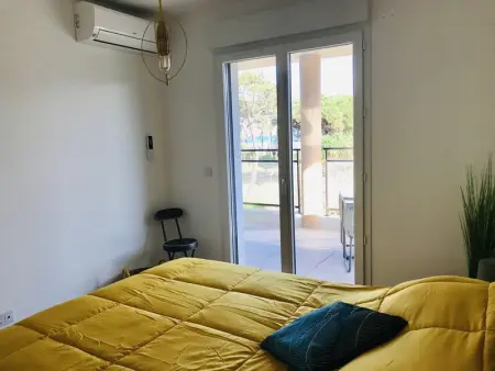 Appartement 2 pièces à Calvi avec terrasse et parking - Photo 8