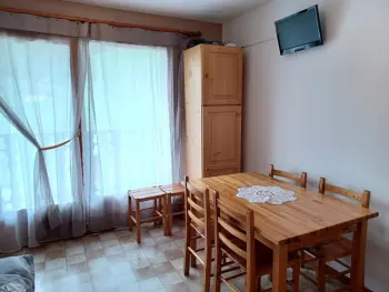 Appartement in Le Biot,2 pièces + cabine avec balcon et kitchenette équipée FR-1-573-56 N°886190