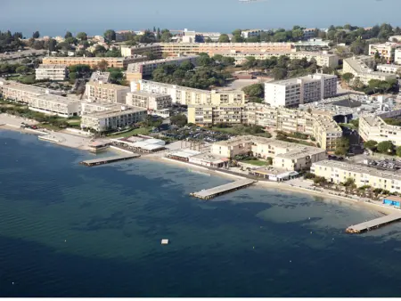 Appartement climatisé à Balaruc-les-Bains avec balcon, parking et animaux admis - Photo 13