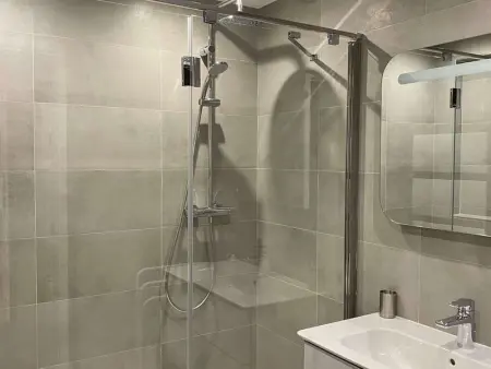 Appartement 3 pièces, 2 ch, plage, parking, clim, WiFi - Photo 4