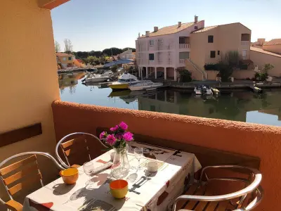 Appartement à Port Barcarès, Studio cabine 4 pers avec piscine, parking sécurisé, BBQ et proche plage - L886348