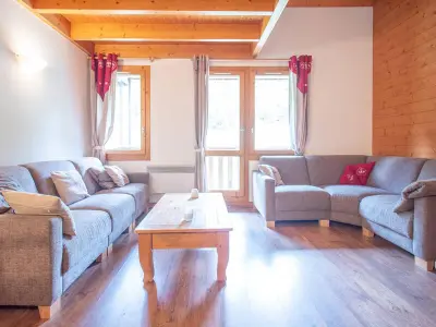 Appartement à Valmorel, Duplex 5 pièces avec balcon, animaux acceptés, skis aux pieds - L940626