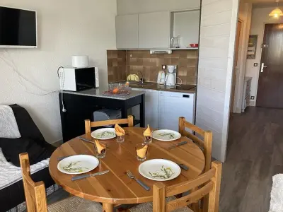 Appartement à Orcières Merlette, Maxi studio lumineux 6 pers, accès direct aux pistes, sud/ouest, proche commerces et sports - L951725