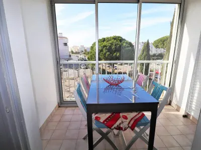 Appartement à Le Grau du Roi, Charmant 2 pièces cabine moderne, parking inclus, proche plage et commerces, animaux admis - L886418