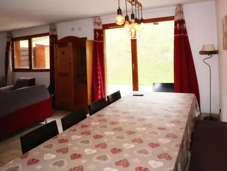 Chalet de Charme aux Orres - 10 Pers, Piscine, Sauna, Hammam, Cheminée, Skis aux Pieds - Photo 3