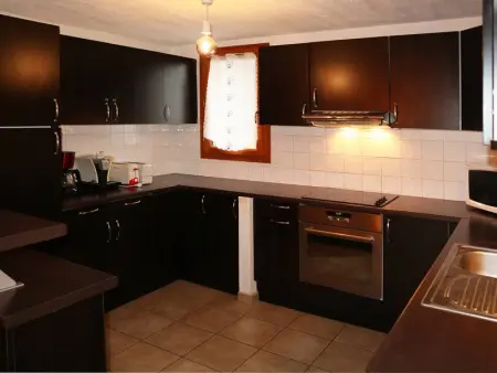 Chalet de Charme aux Orres - 10 Pers, Piscine, Sauna, Hammam, Cheminée, Skis aux Pieds - Photo 4