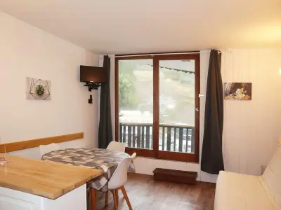 Appartement à Les Orres, Studio 4 pers skis aux pieds, balcon sud - L886507