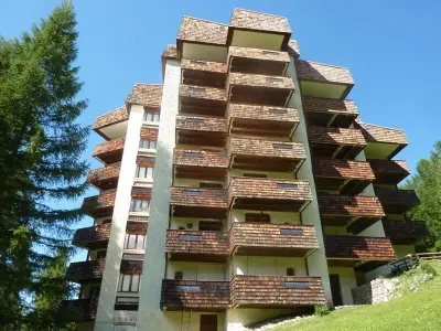 Appartement à Les Orres, Studio pratique proche centre avec accès ski - L942064