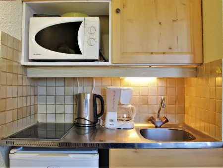 Appartement 2 pièces - Pied des pistes, balcon, piscine, tennis - Risoul 1850 - Photo 8