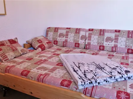 Studio cosy pour 4 à Risoul 1850, au pied des pistes, balcon ouest, 2 étoiles - Photo 5