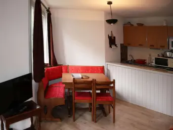 Appartement à Les Orres,Studio cosy Les Orres, 300m commerces, 150m remontée, parking, animaux admis FR-1-322-271 N°886634