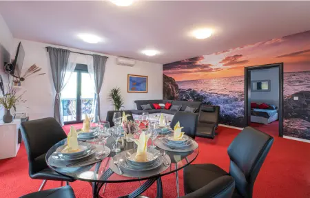 Location Maison 10 personnes à Vir - Photo 4