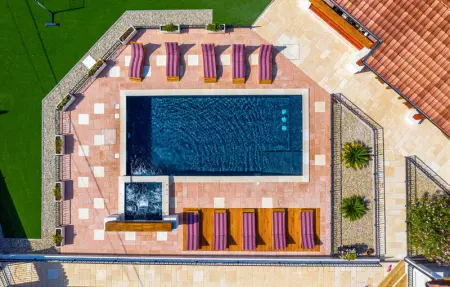 Location Maison 10 personnes à Vir - Photo 16